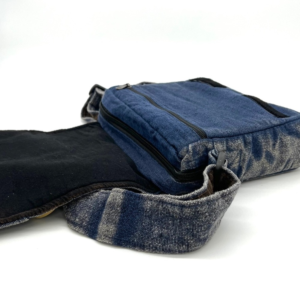 Washable Crossbody Messenger Bag Unisex Design Sustainable Gift - Picture 10 of 16